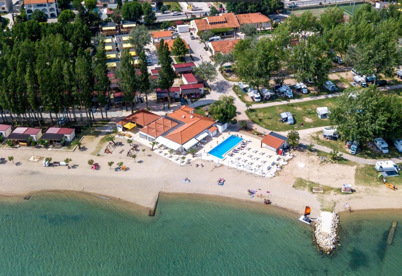 אומיס Camping Almissa מראה חיצוני תמונה